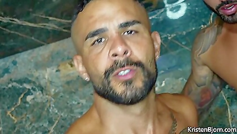 Group sex with a tattooed babe and a stud in a threesome